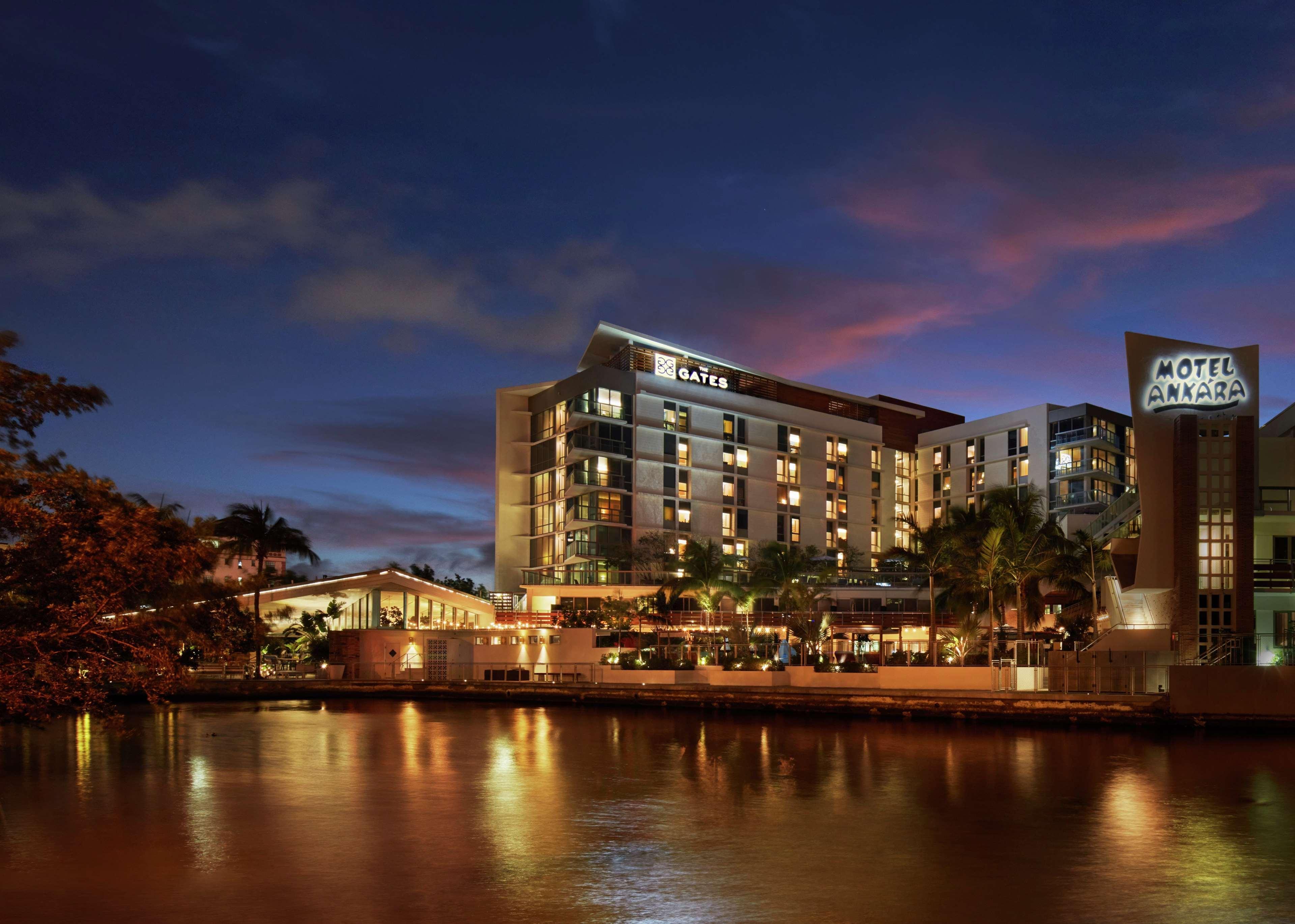 The Gates Hotel South Beach - A Doubletree By Hilton Miami Beach Buitenkant foto